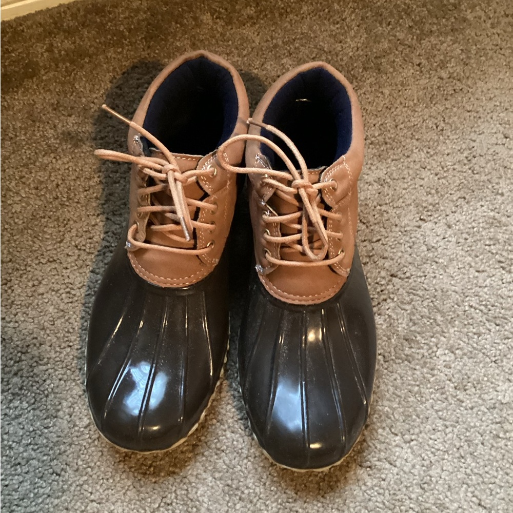 Tommy Hilfiger Duck Boots Lace Up Short Ankle Rain Brown Tan Wheat Womens Size 7